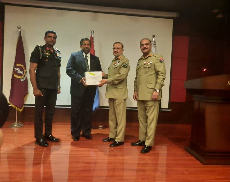 Sri Lanka Donates Human Eye Corneas to Pakistan Army